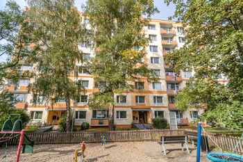Prodej bytu 1+1 v družstevním vlastnictví, 36 m2, Děčín