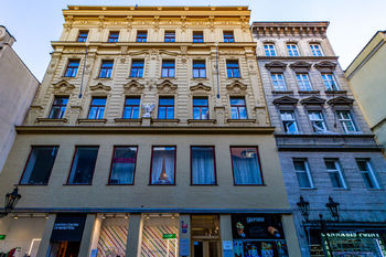 Pronájem komerčního prostoru (kanceláře), 30 m2, Praha 1 - Staré Město