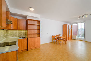 Pronájem bytu 1+kk v osobním vlastnictví, 50 m2, Praha 9 - Letňany