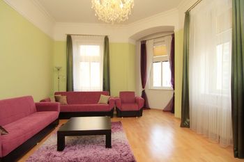 Prodej bytu 2+1 v osobním vlastnictví, 78 m2, Karlovy Vary