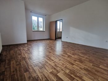 Pronájem bytu 1+1 v osobním vlastnictví, 35 m2, Poděbrady