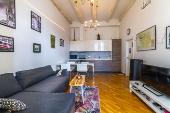Prodej bytu 3+kk v osobním vlastnictví, 63 m2, Praha 5 - Smíchov