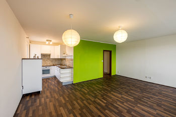 Prodej bytu 3+kk v družstevním vlastnictví, 71 m2, Unhošť