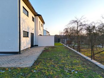 Prodej domu, 80 m2, Ústín