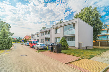 Prodej bytu 3+1 v osobním vlastnictví, 72 m2, Praha 9 - Horní Počernice