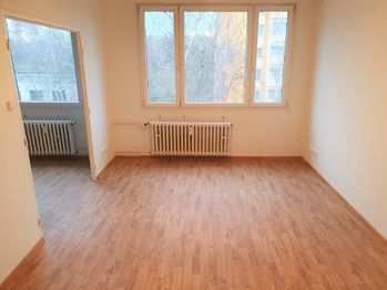 Pronájem bytu 3+1 v osobním vlastnictví, 68 m2, Praha 10 - Strašnice