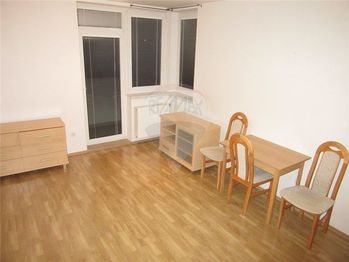 Pronájem bytu 1+kk v osobním vlastnictví, 29 m2, Břeclav