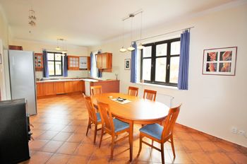 Pronájem domu, 158 m2, Praha 5 - Lipence