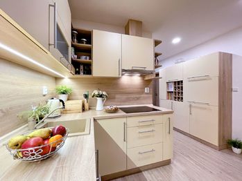 Prodej bytu 3+kk v osobním vlastnictví, 82 m2, Praha 4 - Kamýk