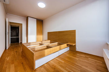 Prodej bytu 3+kk v osobním vlastnictví, 110 m2, Praha 8 - Střížkov
