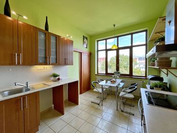 Prodej bytu 4+1 v osobním vlastnictví, 139 m2, České Budějovice
