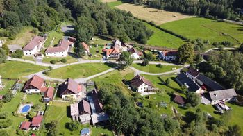 Prodej pozemku, 405 m2, Chroboly