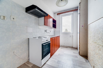Prodej bytu 3+1 v osobním vlastnictví, 61 m2, Všetaty