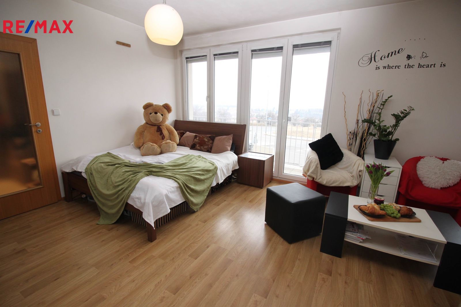 Pronájem bytu 1+kk v osobním vlastnictví, 38 m2, Praha 5 - Stodůlky
