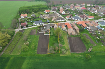 Prodej pozemku, 1118 m2, Křídlůvky