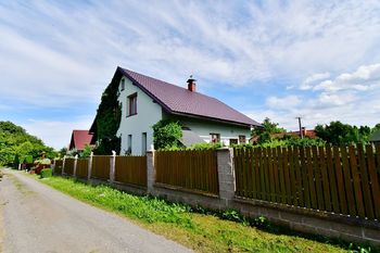 Prodej domu, 144 m2, Červené Janovice