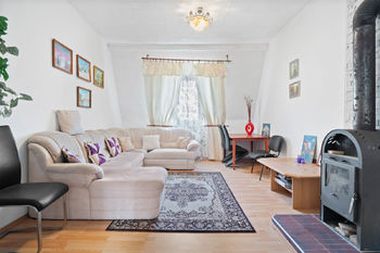 Prodej domu, 560 m2, Světec
