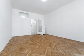 Pronájem bytu 1+kk v osobním vlastnictví, 32 m2, Praha 1 - Staré Město