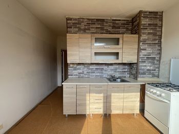 Prodej bytu 2+1 v osobním vlastnictví, 62 m2, Chomutov