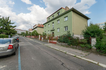 Prodej bytu 2+1 v družstevním vlastnictví, 60 m2, Praha 5 - Košíře