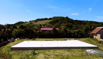 Prodej pozemku, 1000 m2, Jeviněves