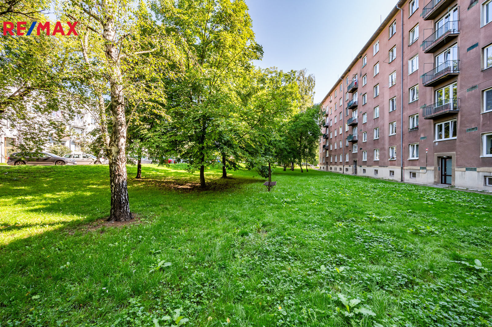 Prodej bytu 2+1 v osobním vlastnictví, 52 m2, Praha 9 - Hloubětín