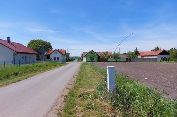 Prodej pozemku, 821 m2, Choťovice