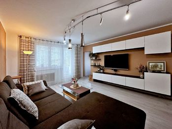Prodej bytu 4+1 v osobním vlastnictví, 79 m2, Český Krumlov
