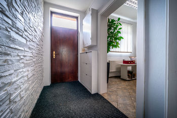 Prodej komerčního prostoru (kanceláře), 386 m2, Brno