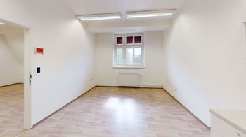 Pronájem komerčního objektu (administrativní budova), 649 m2, Ústí nad Labem