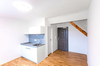 Pronájem bytu 2+kk v osobním vlastnictví, 26 m2, Praha 6 - Břevnov