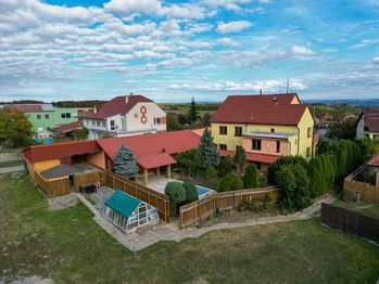 Prodej domu, 374 m2, Braníškov