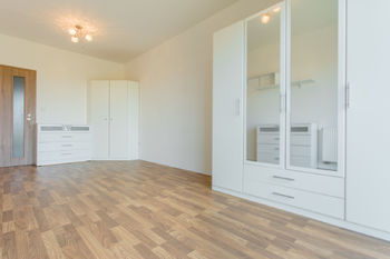 Pronájem bytu 2+kk v osobním vlastnictví, 61 m2, Rajhrad