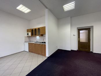 Prodej bytu 3+1 v osobním vlastnictví, 78 m2, Teplice