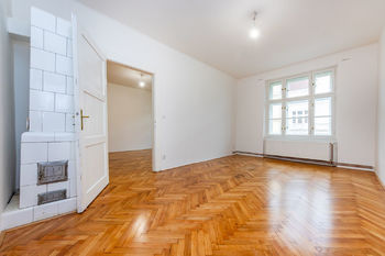 Prodej bytu 2+1 v osobním vlastnictví, 79 m2, Praha 3 - Žižkov