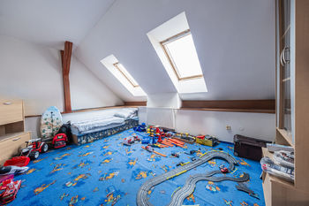 Prodej domu, 350 m2, Spořice