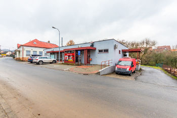 Prodej komerčního prostoru (výrobní), 340 m2, Fryšták