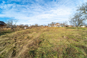 Prodej pozemku, 4084 m2, Nový Šaldorf-Sedlešovice