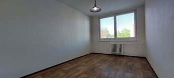 Pronájem bytu 3+1 v družstevním vlastnictví, 68 m2, Kamenice