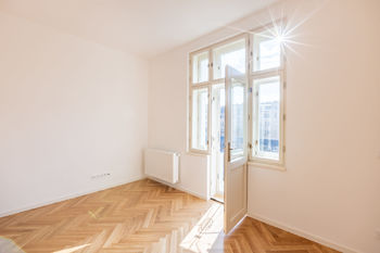 Pronájem bytu 2+kk v osobním vlastnictví, 55 m2, Praha 7 - Bubeneč