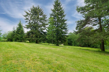 Prodej domu, 371 m2, Kořenec