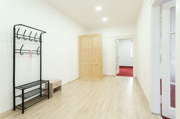 Pronájem komerčního objektu, 80 m2, Praha 4 - Krč