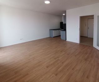 Pronájem bytu 2+kk v družstevním vlastnictví, 51 m2, Svitavy