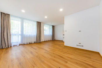 Prodej bytu 3+1 v osobním vlastnictví, 79 m2, Praha 4 - Modřany