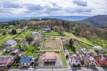 Prodej pozemku, 1363 m2, Místo