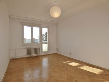 Pronájem bytu 2+1 v družstevním vlastnictví, 53 m2, Praha 10 - Malešice