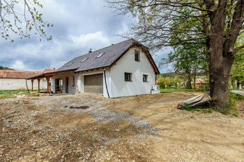 Prodej domu, 220 m2, Nová Ves