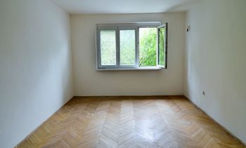Prodej bytu 3+kk v osobním vlastnictví, 69 m2, Praha 10 - Strašnice