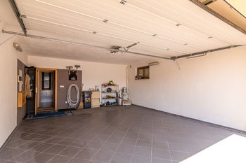 Prodej domu, 410 m2, Vestec