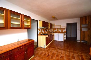Prodej domu, 600 m2, Škvořetice